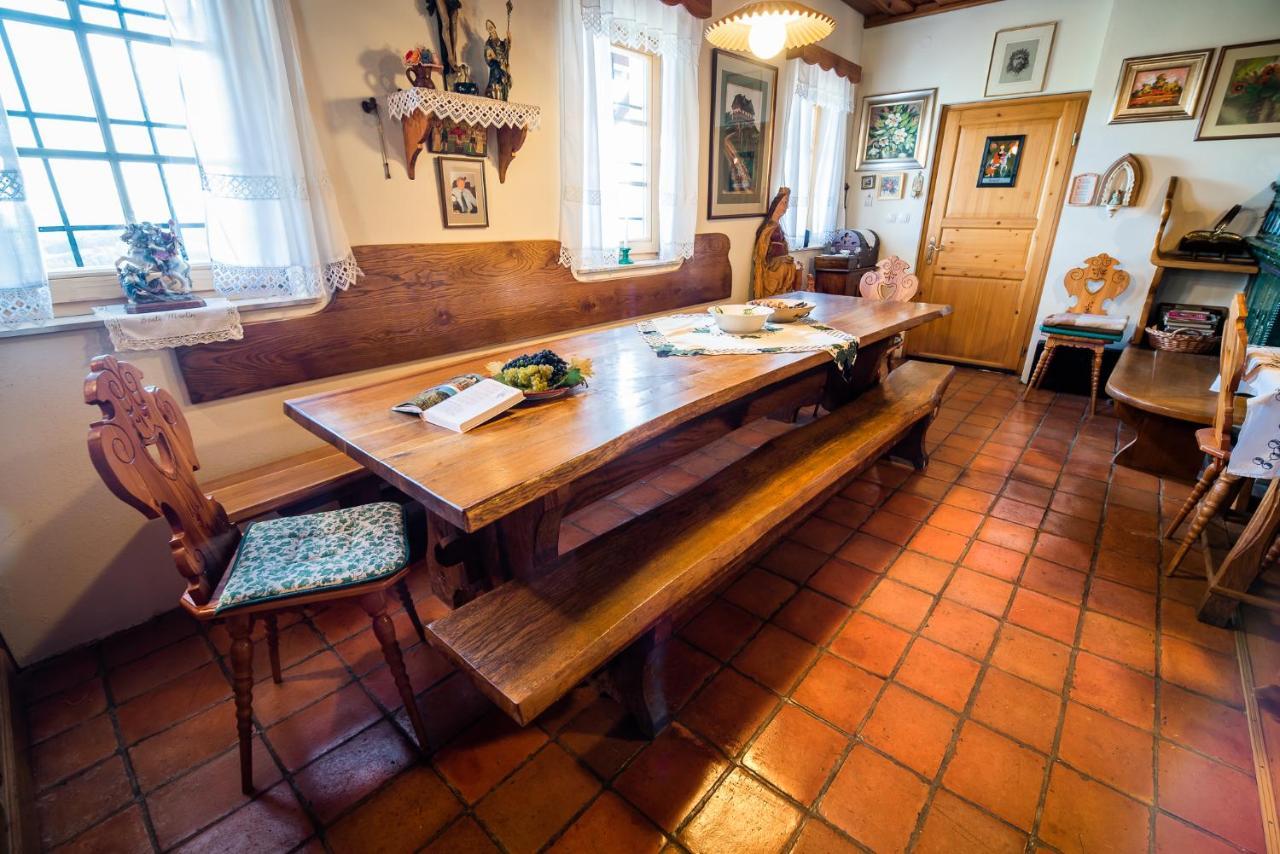 Authentic Countryside Villa With Hot Tub Veliki Kamen Экстерьер фото